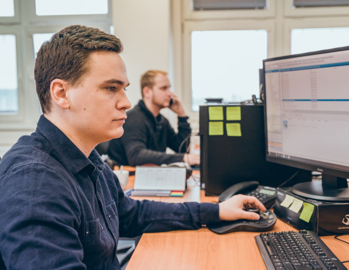 Programátor Win / Linux aplikací – senior