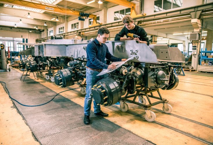 Programátor řídící jednotky – senior